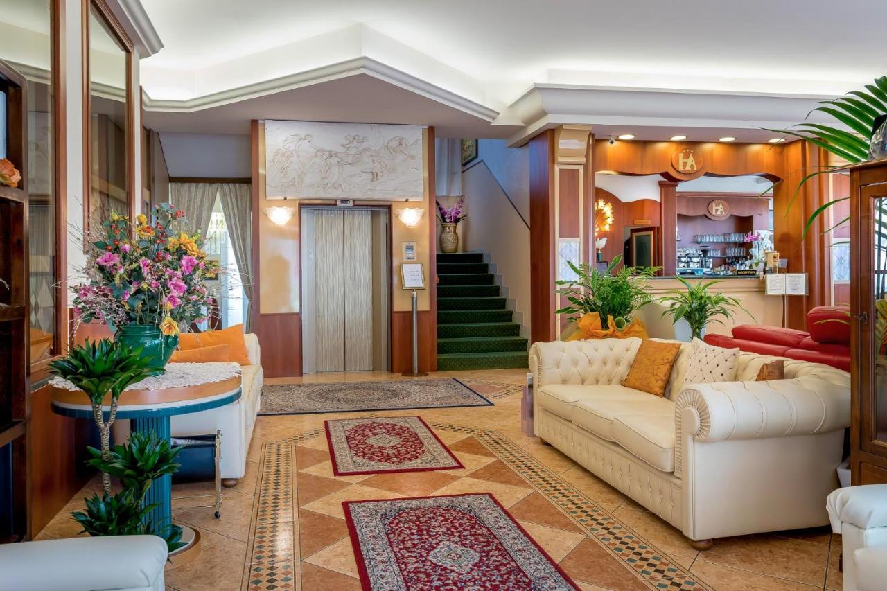 Hotel Apollo Rimini Ngoại thất bức ảnh