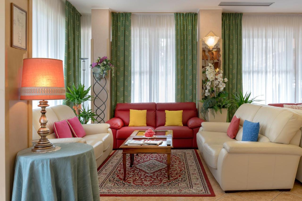 Hotel Apollo Rimini Ngoại thất bức ảnh